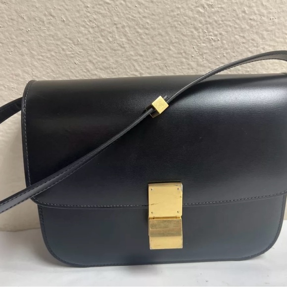 CELINE Shoulder Bag Crossbody Convertible Black Leather - Picture 1 of 16
